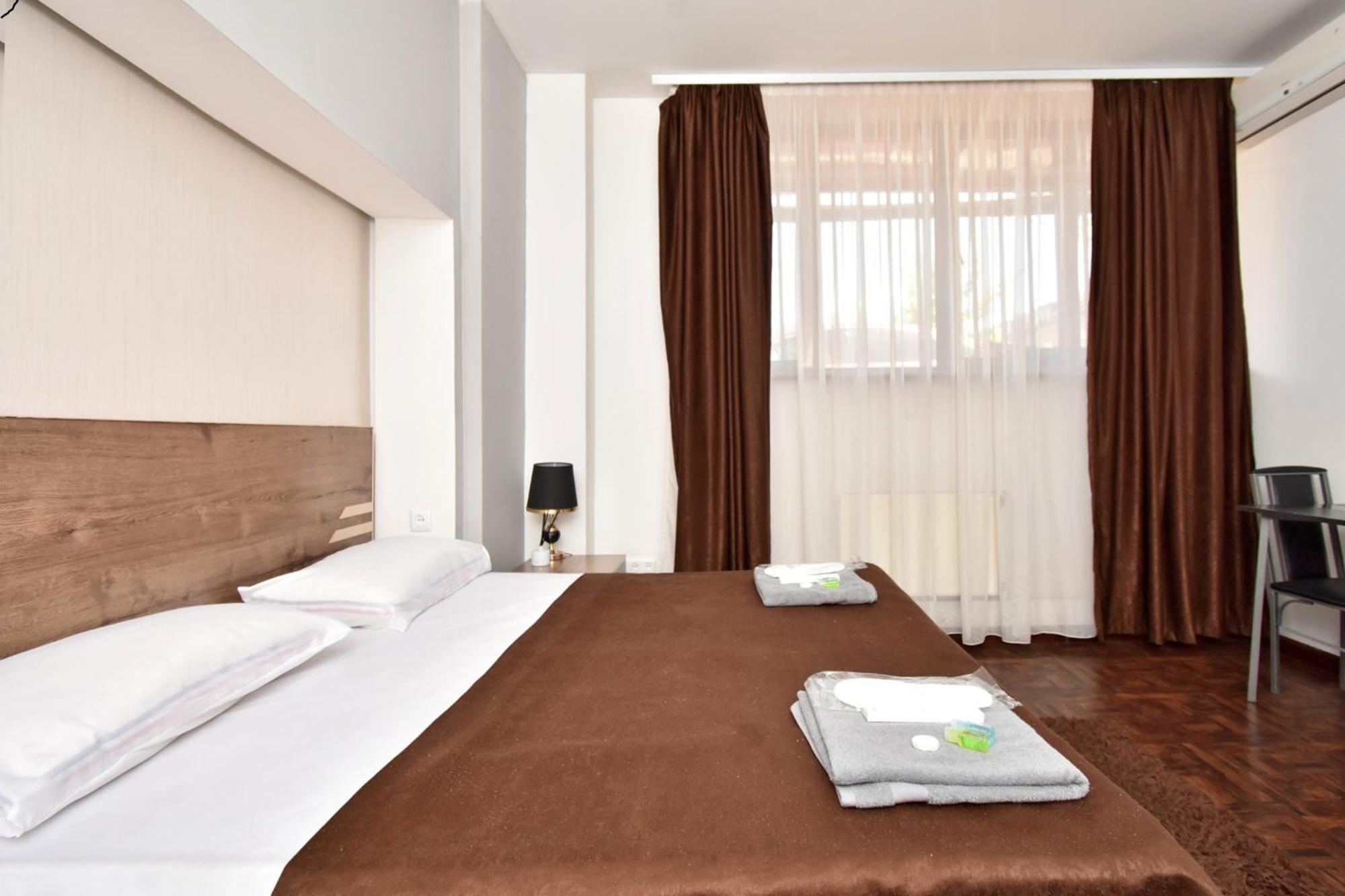 A&S Hotel Єреван Екстер'єр фото